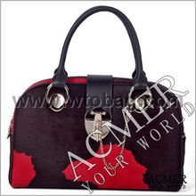 攜手埃克米爾服飾，共創(chuàng)香港箱包代理合作新機(jī)遇